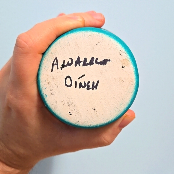 Signed Green "Trail Of Tears" Vase - Picture 3 of 5